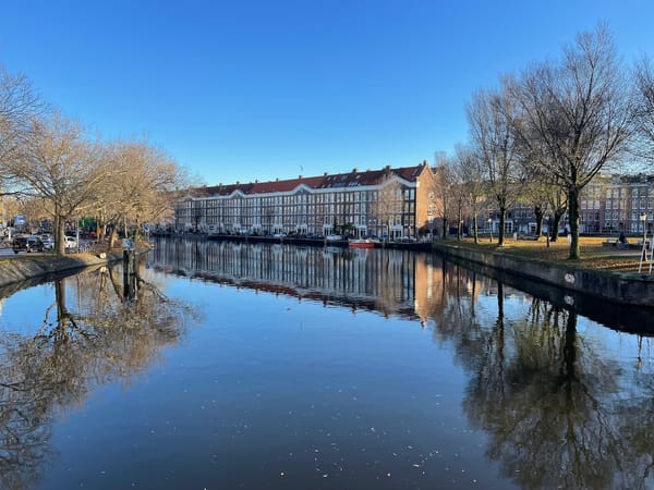 WhatsApp Messenger and Business on a single iPhone