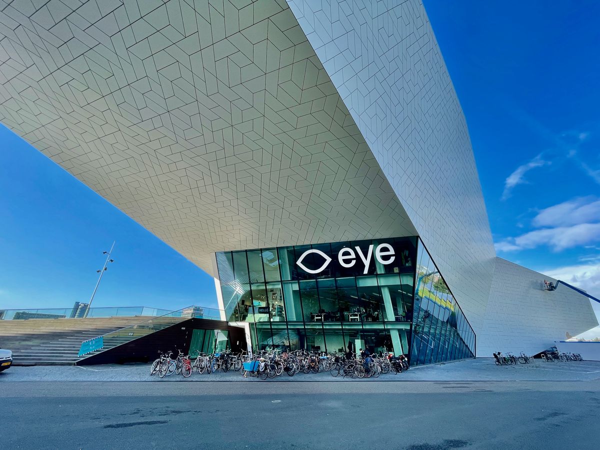 Flying Blind: Measuring Traffic When Your Readers Are Machines